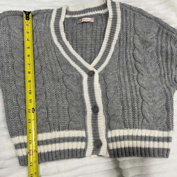 So Juniors Grey Cardigan Sweater XS - Picture 4 of 7